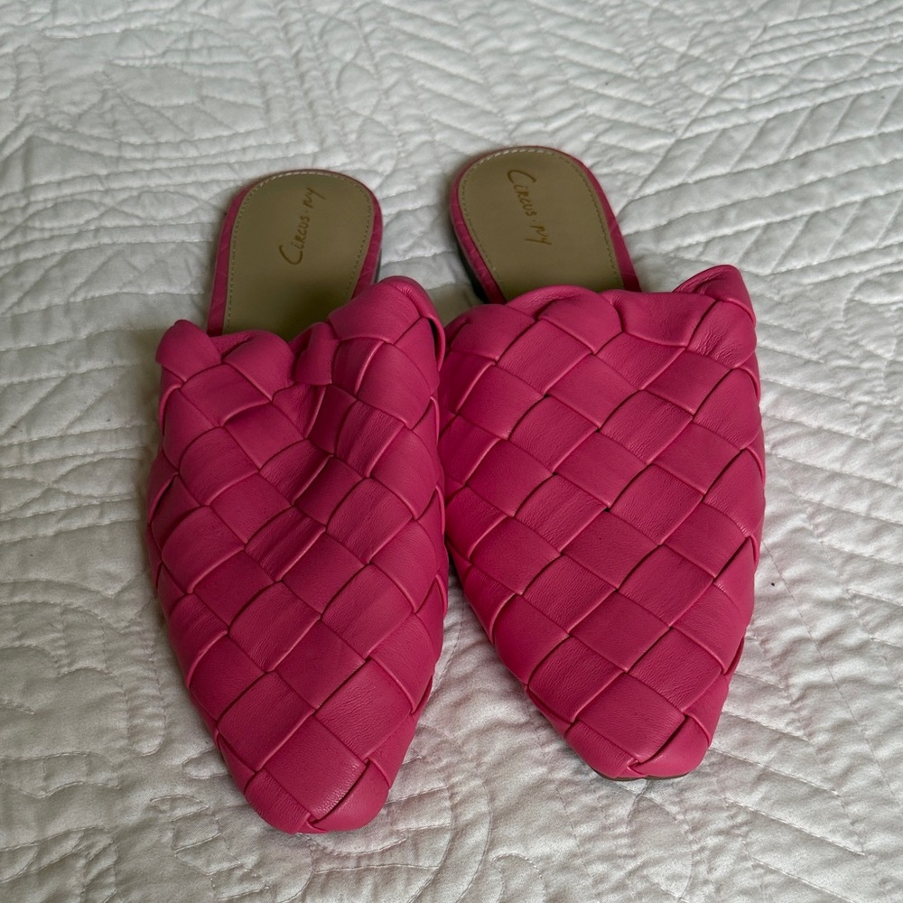 Braided Slip-On Mules in Hot Pink by Circus NY size 9